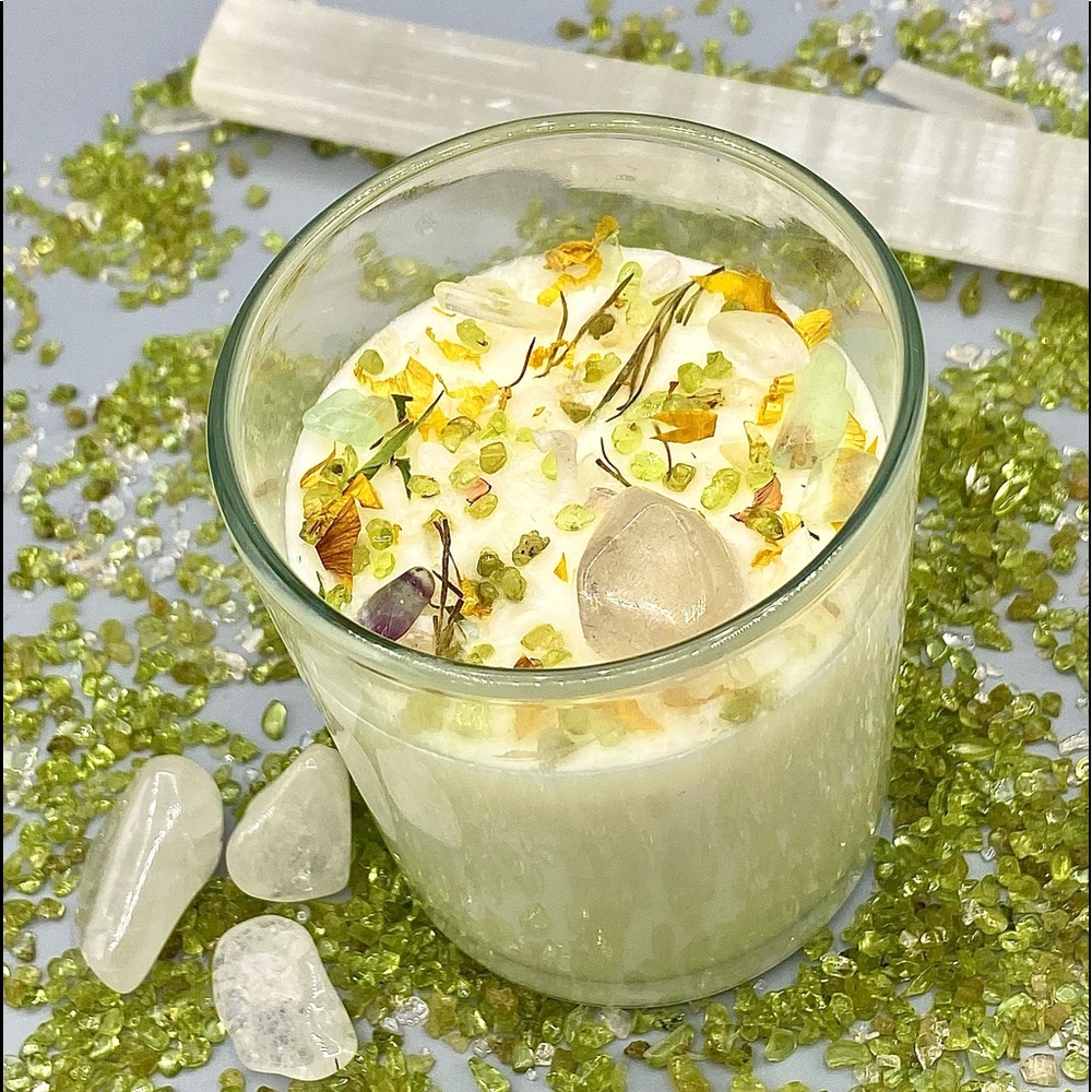 Brazilian Clear Quartz and Peridot Crystal Candle